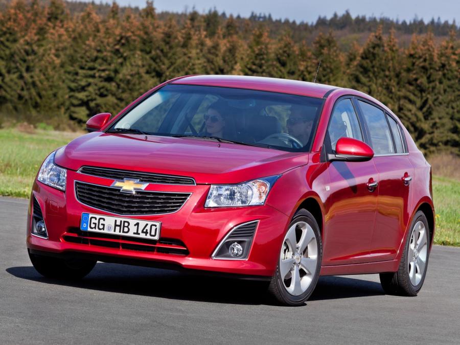  Chevrolet Cruze Hatchback 2012 года  (фото 13 из 13)